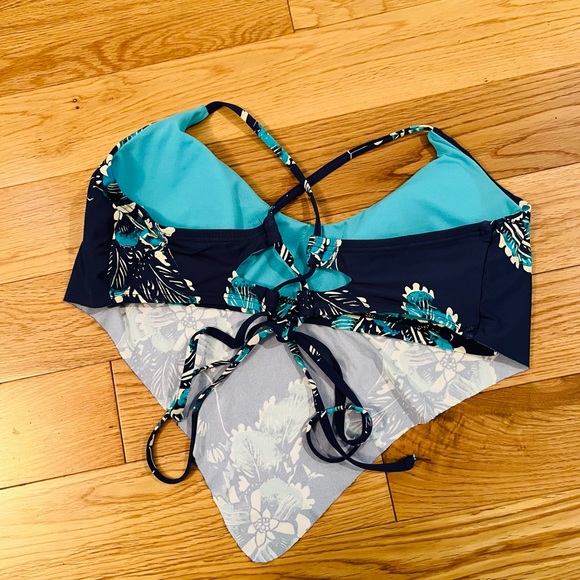 👙 Basta Surf womens blue bikini size small 👙 - Picture 8 of 11